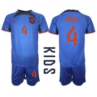 Fotbalové Dres Holandsko Virgil van Dijk #4 Dětské Venkovní MS 2022 Krátký Rukáv (+ trenýrky)